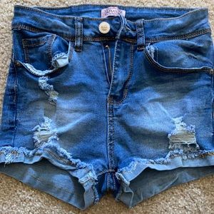 Booty lifting Jean shorts